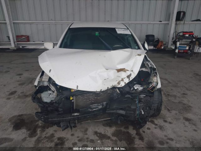 5NPDH4AE6EH479739 Hyundai ELANTRA SE