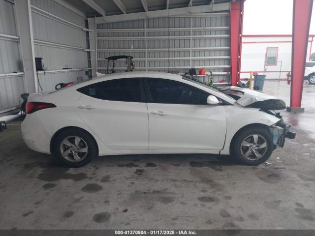 5NPDH4AE6EH479739 Hyundai ELANTRA SE