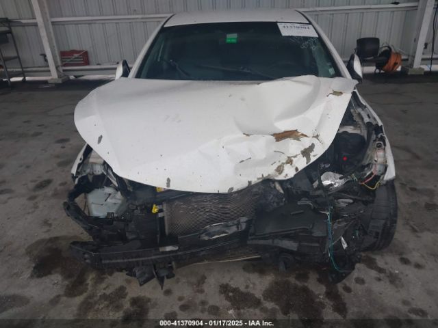 5NPDH4AE6EH479739 Hyundai ELANTRA SE