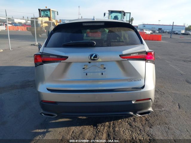 JTJDARBZXL5007461 Lexus NX 300
