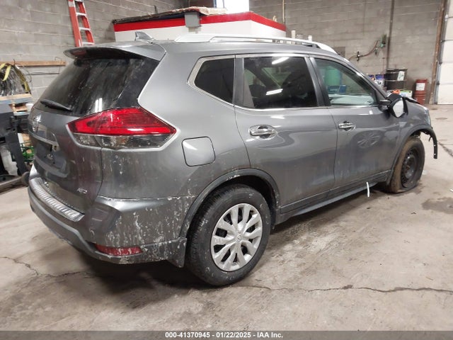 Nissan ROGUE S 2017 KNMAT2MV5HP571791 Image 4