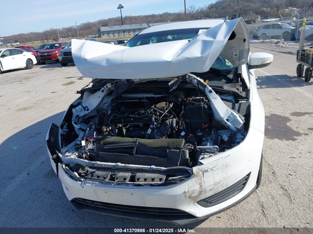 1FADP3F29GL267711 Ford FOCUS SE