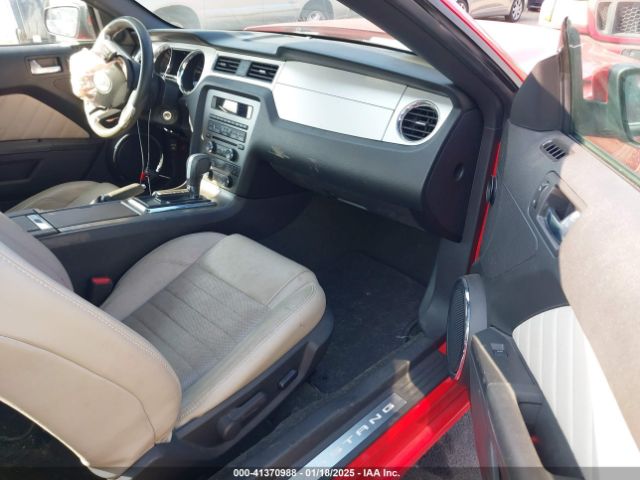 1ZVBP8AMXE5329011 Ford Mustang V6 Premium