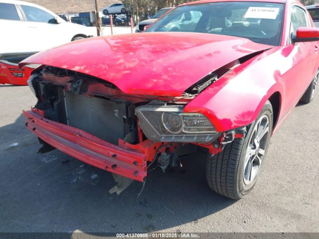 1ZVBP8AMXE5329011 Ford Mustang V6 Premium