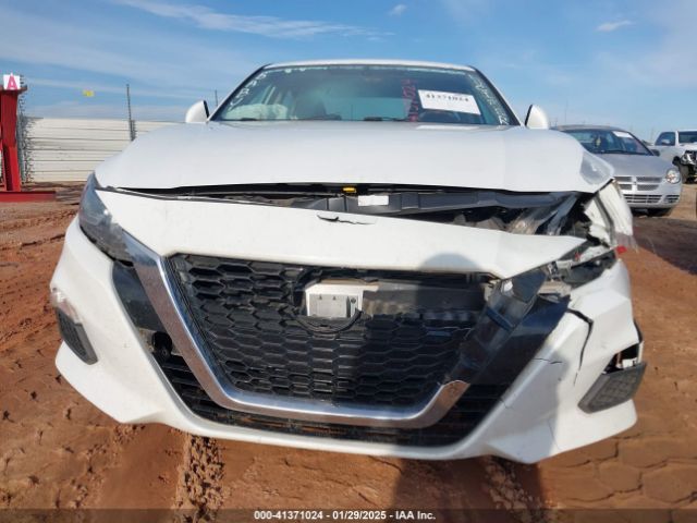 1N4BL4BV2KN312980 Nissan Altima 2.5 S