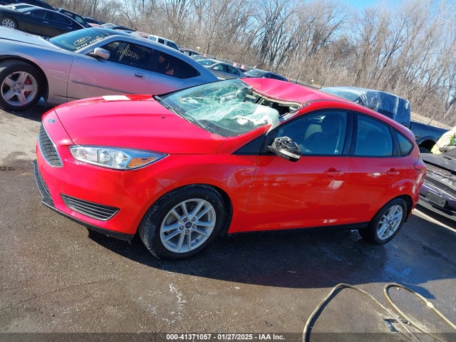 Ford FOCUS SE 2017 1FADP3K26HL249514 Image 14