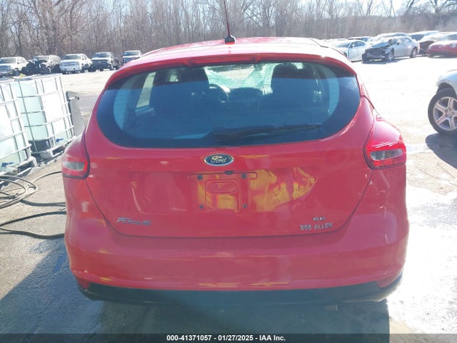 Ford FOCUS SE 2017 1FADP3K26HL249514 Image 16