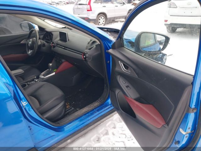JM1DKFC72G0138818 Mazda Cx-3 Touring