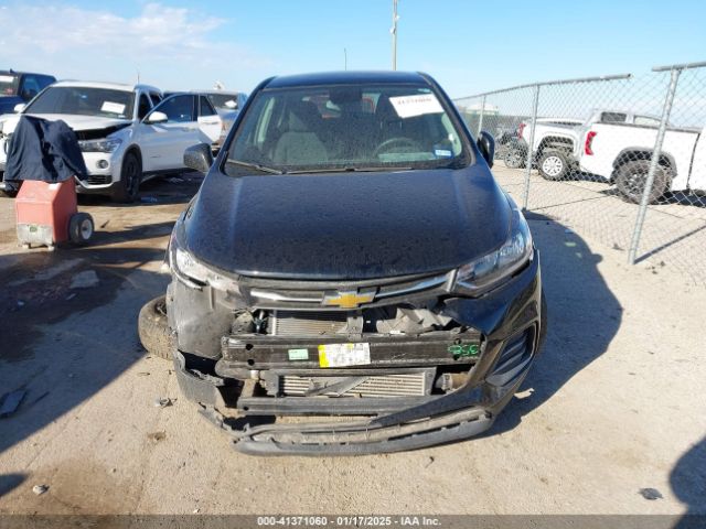 3GNCJNSB6HL287940 Chevrolet TRAX LS