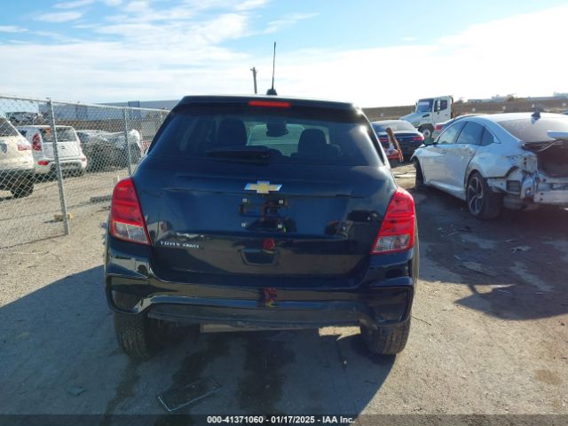 3GNCJNSB6HL287940 Chevrolet TRAX LS