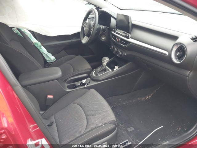 3KPF24AD9RE729101 KIA Forte Lxs