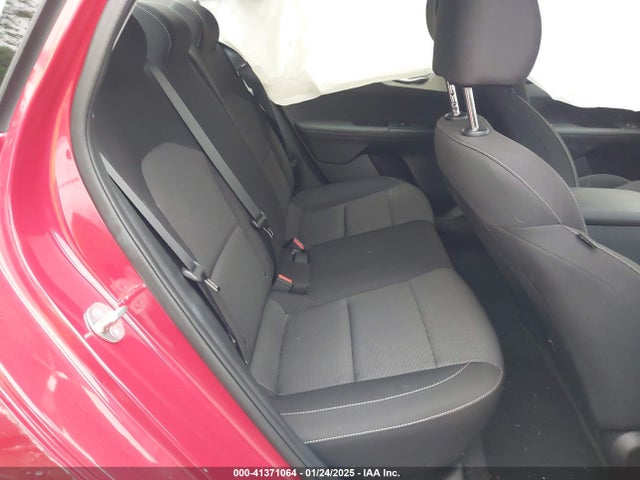 3KPF24AD9RE729101 KIA Forte Lxs