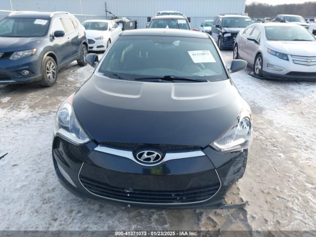 KMHTC6AD6HU319718 Hyundai Veloster Value Edition