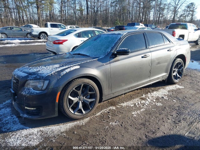Chrysler 300 300s 2023 2C3CCABT9PH706606 Image 2