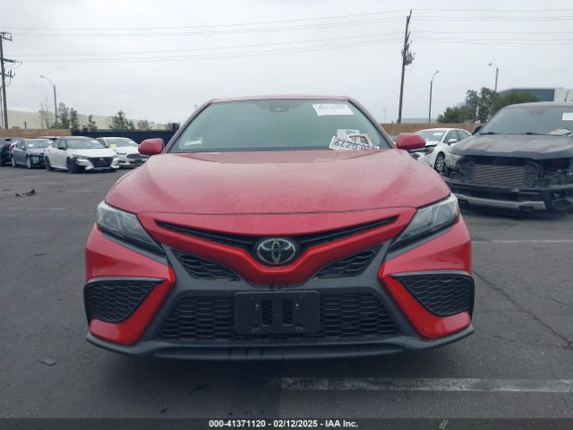 4T1T11AK8RU255304 Toyota CAMRY SE