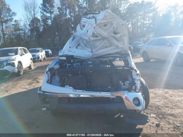 1N6AD0ER4KN741898 Nissan Frontier Sl