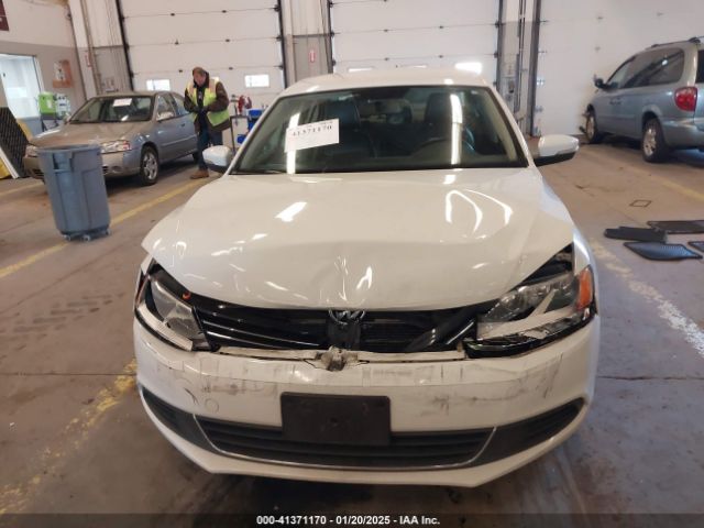 3VWD17AJ8EM336253 Volkswagen Jetta 1.8t Se