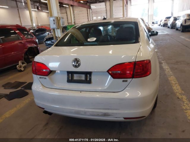 3VWD17AJ8EM336253 Volkswagen Jetta 1.8t Se
