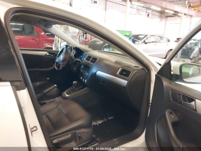 3VWD17AJ8EM336253 Volkswagen Jetta 1.8t Se
