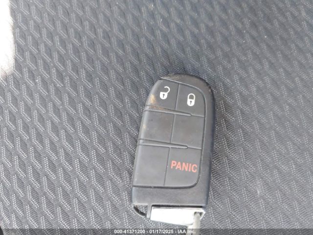 3C4NJDBN1RT605230 Jeep Compass Latitude 4x4