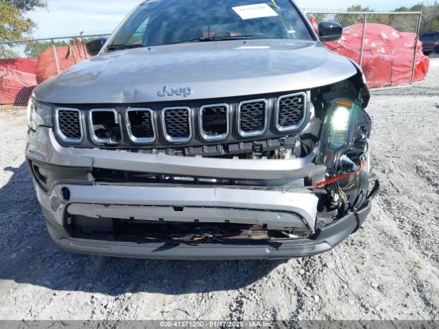 3C4NJDBN1RT605230 Jeep Compass Latitude 4x4
