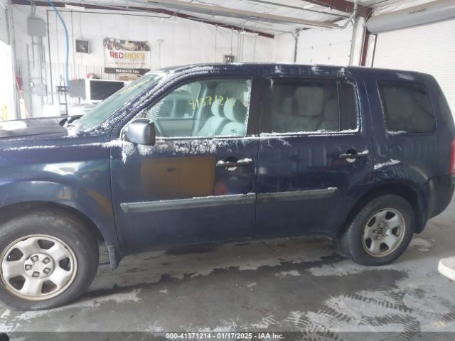 5FNYF4H23EB008018 Honda PILOT LX