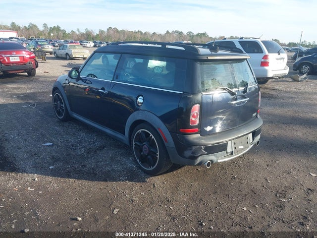 2012 MINI COOPER S CLUBMAN WMWZG3C56CTY31790 Photo 2