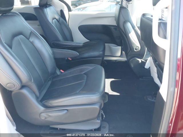 2C4RC1L79PR500526 Chrysler Pacifica Hybrid Touring L