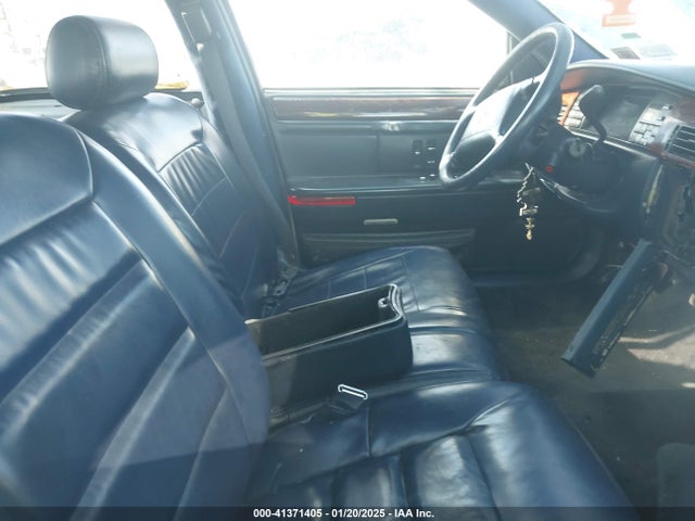 1996 CADILLAC DEVILLE 1G6KD52Y9TU267523 Photo 4
