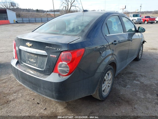 1G1JC5SB0F4141460 Chevrolet Sonic Lt Auto
