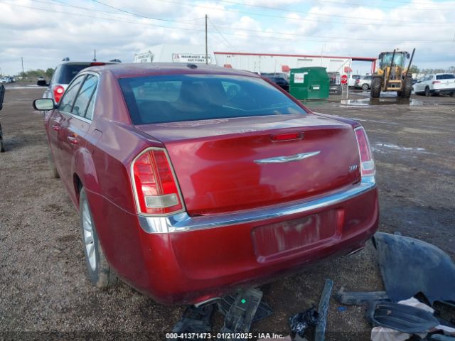 2013 CHRYSLER 300 2C3CCAAG1DH727904 Photo 2