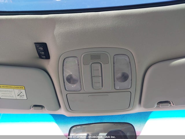 KIA SOUL + 2015 KNDJP3A50F7755936 Image 16