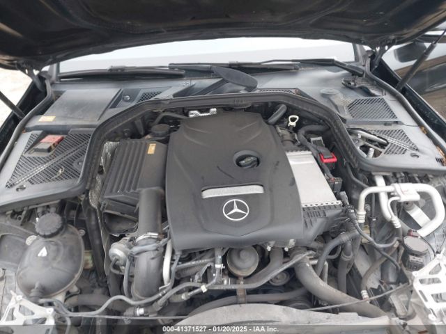 55SWF4KB6FU015660 Mercedes-Benz C 300 4matic/luxury 4matic/sport 4matic