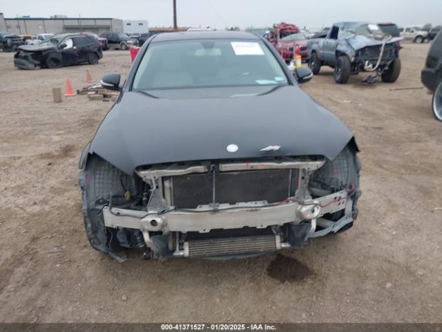 55SWF4KB6FU015660 Mercedes-Benz C 300 4matic/luxury 4matic/sport 4matic
