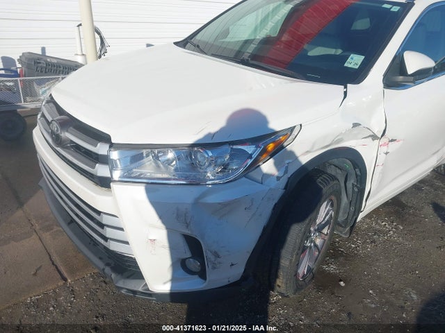 Toyota Highlander Xle 2018 5TDKZRFH4JS540286 Image 6