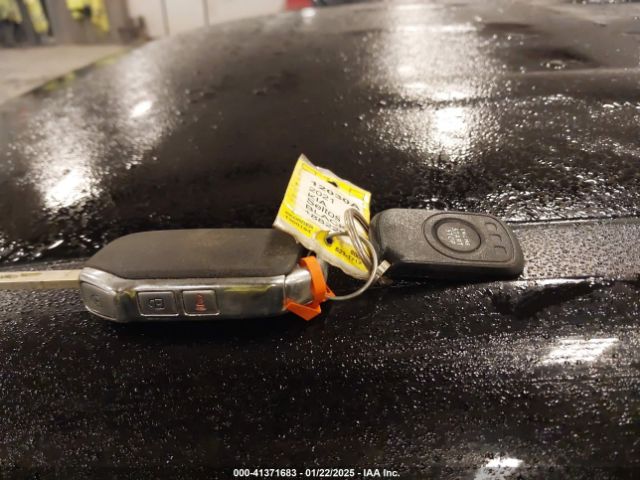 KNDEPCAA5M7188229 KIA Seltos Lx