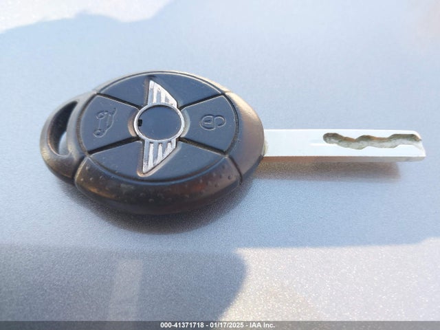 2008 MINI COOPER WMWRH33508TL96317 Photo 10