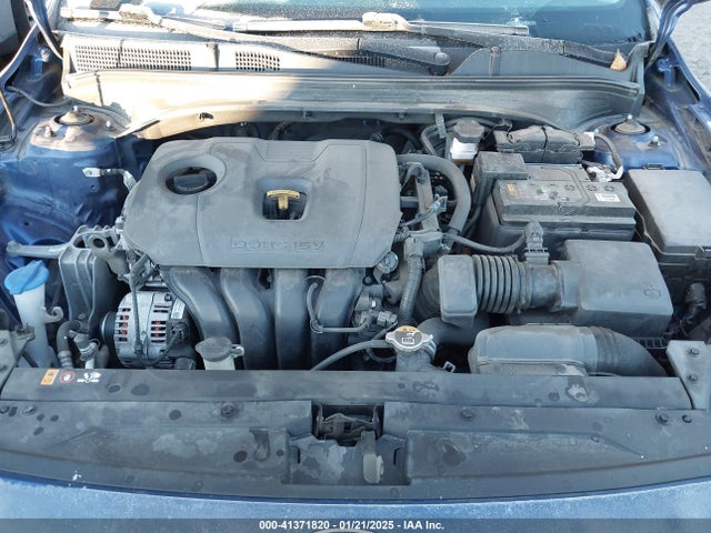 3KPF24AD6ME268576 KIA Forte Lxs