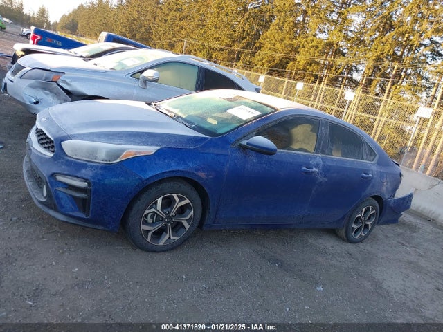 3KPF24AD6ME268576 KIA Forte Lxs