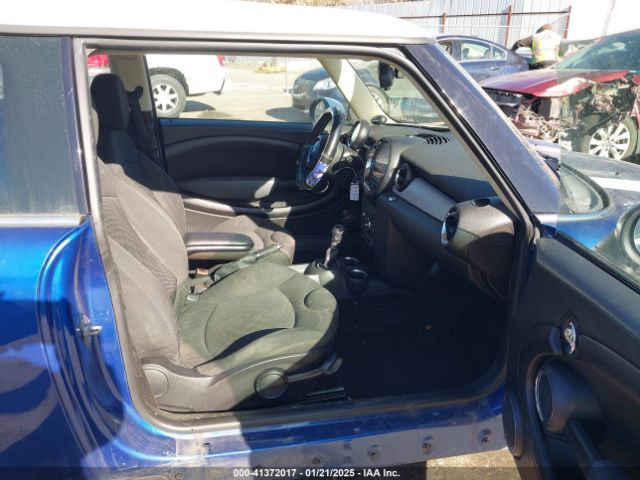 2012 MINI COOPER WMWSU3C5XCT542826 Photo 4