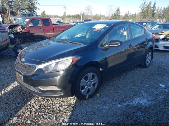 KNAFK4A63E5224773 KIA Forte