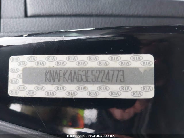 KNAFK4A63E5224773 KIA Forte