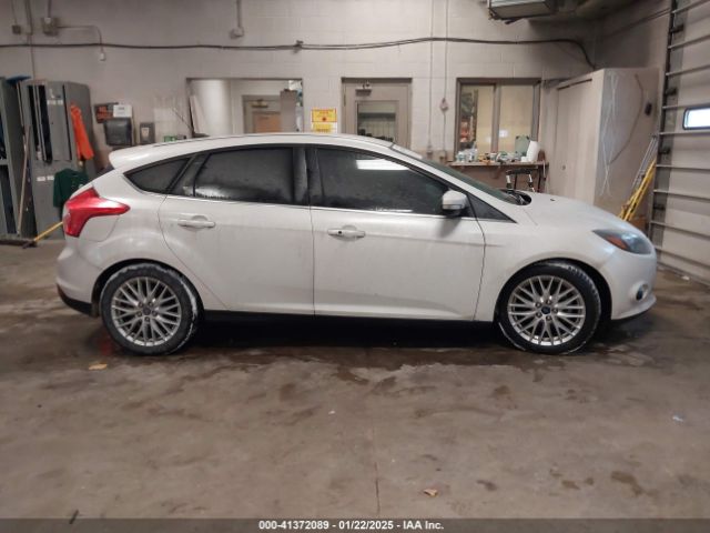 1FADP3N24EL184959 Ford Focus Titanium