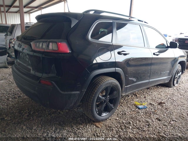 1C4PJLLB8LD585577 Jeep Cherokee Altitude Fwd