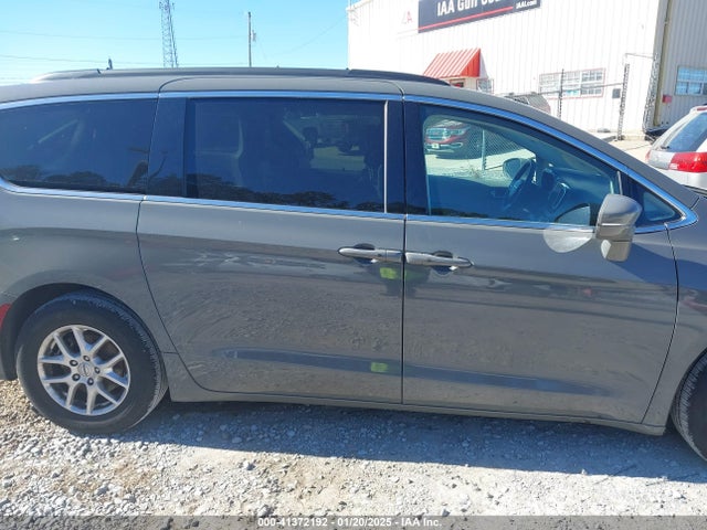 Chrysler Pacifica Touring L 2022 2C4RC1BG7NR188897 Image 13