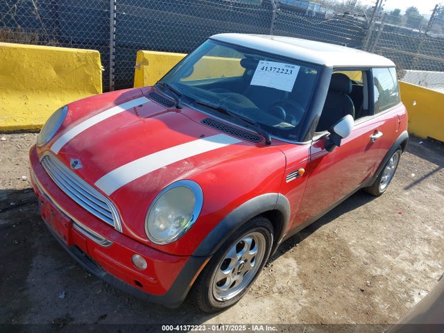 2003 MINI COOPER WMWRC33423TC41611 Photo 1