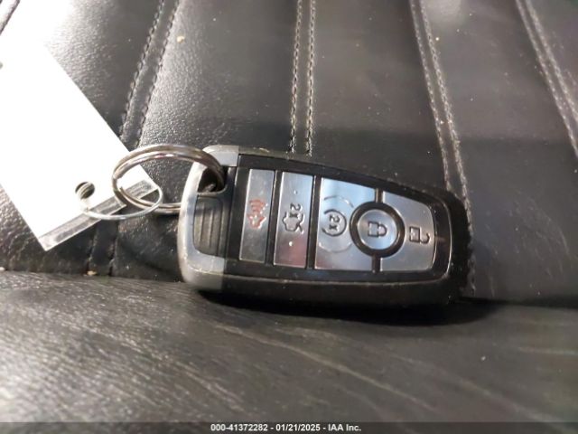 3FA6P0PUXHR277948 Ford Fusion Energi Se Luxury