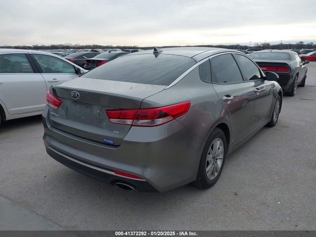 KIA Optima Lx 2018 5XXGT4L32JG181962 Image 4