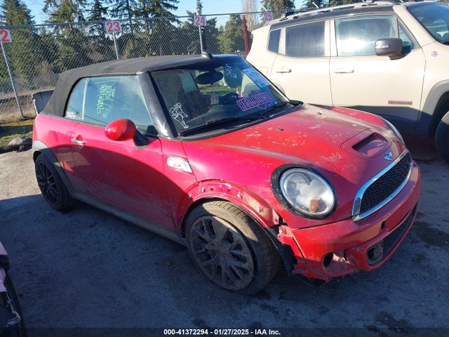 2013 MINI CONVERTIBLE WMWZP3C55DT705938 Photo 0