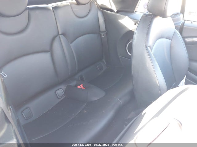 2013 MINI CONVERTIBLE WMWZP3C55DT705938 Photo 7